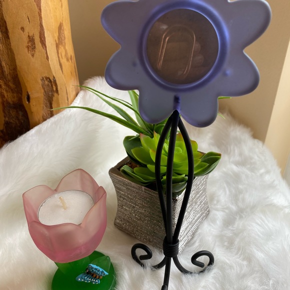 Tea, light and picture frame - Picture 2 of 4